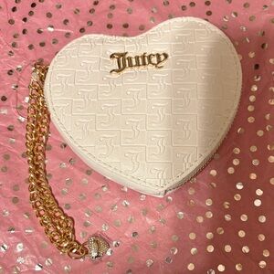 Juicy Couture White Heart Mini Crossbody with Gold Chain NEW